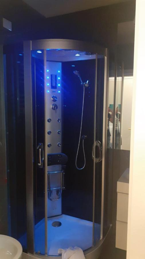 Centro Luxury Ii Deluxe Alloggio in famiglia